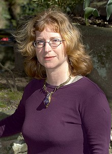 Jaine Fenn, photo: James Cooke; 220x302